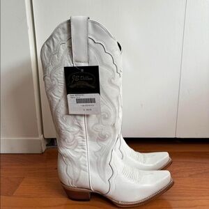 Brand New White Cowboy Boots
